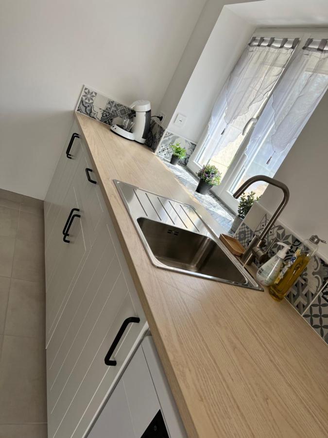 Maison Au Numero 21, Petit-Dejeuner Offert Villefranche-sur-Cher Экстерьер фото
